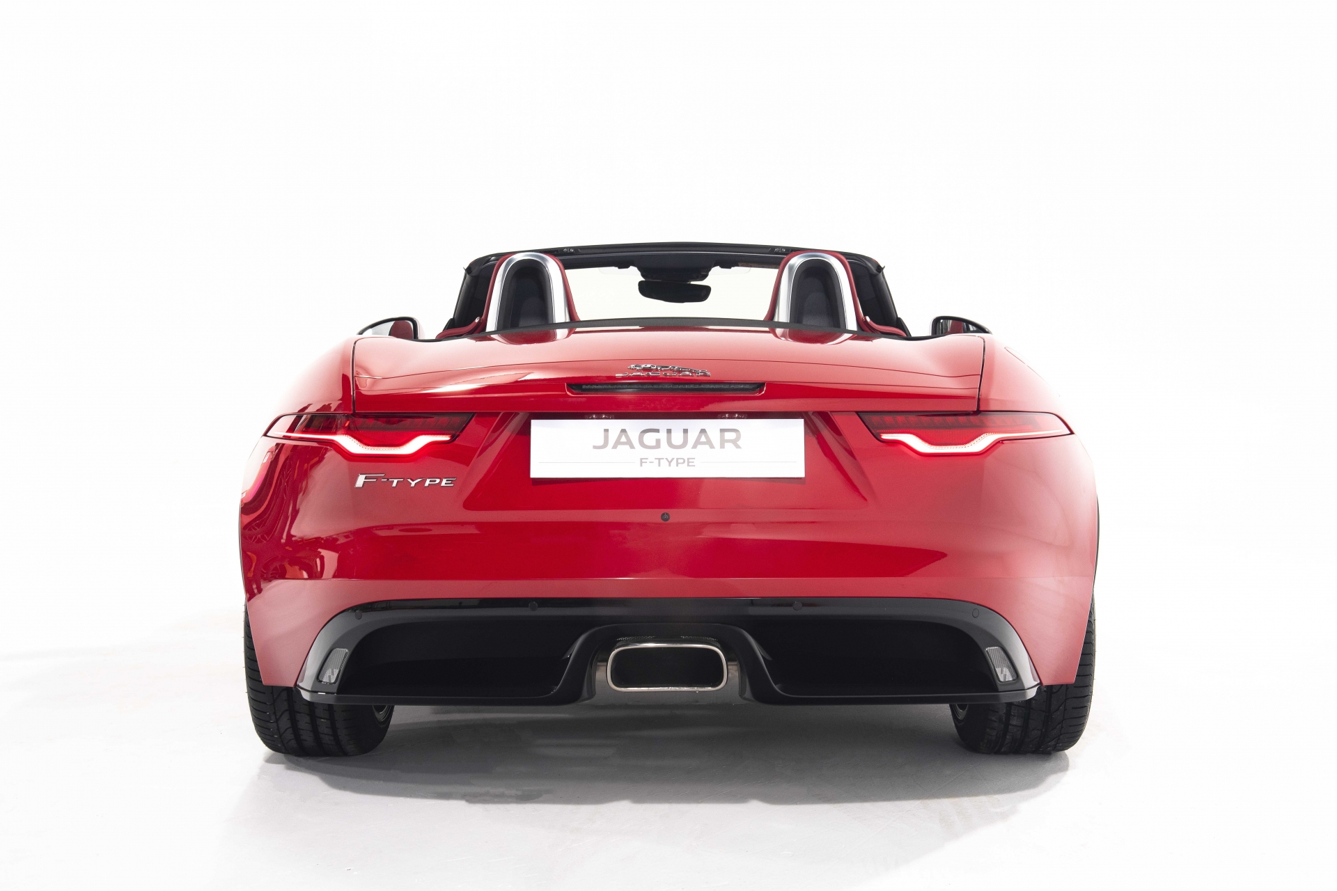 Jaguar F-TYPE 2021 về Việt Nam có giá từ 5,65 tỉ đồng Jaguar F-TYPE 2021 về Việt Nam có giá từ 5,65 tỉ đồng