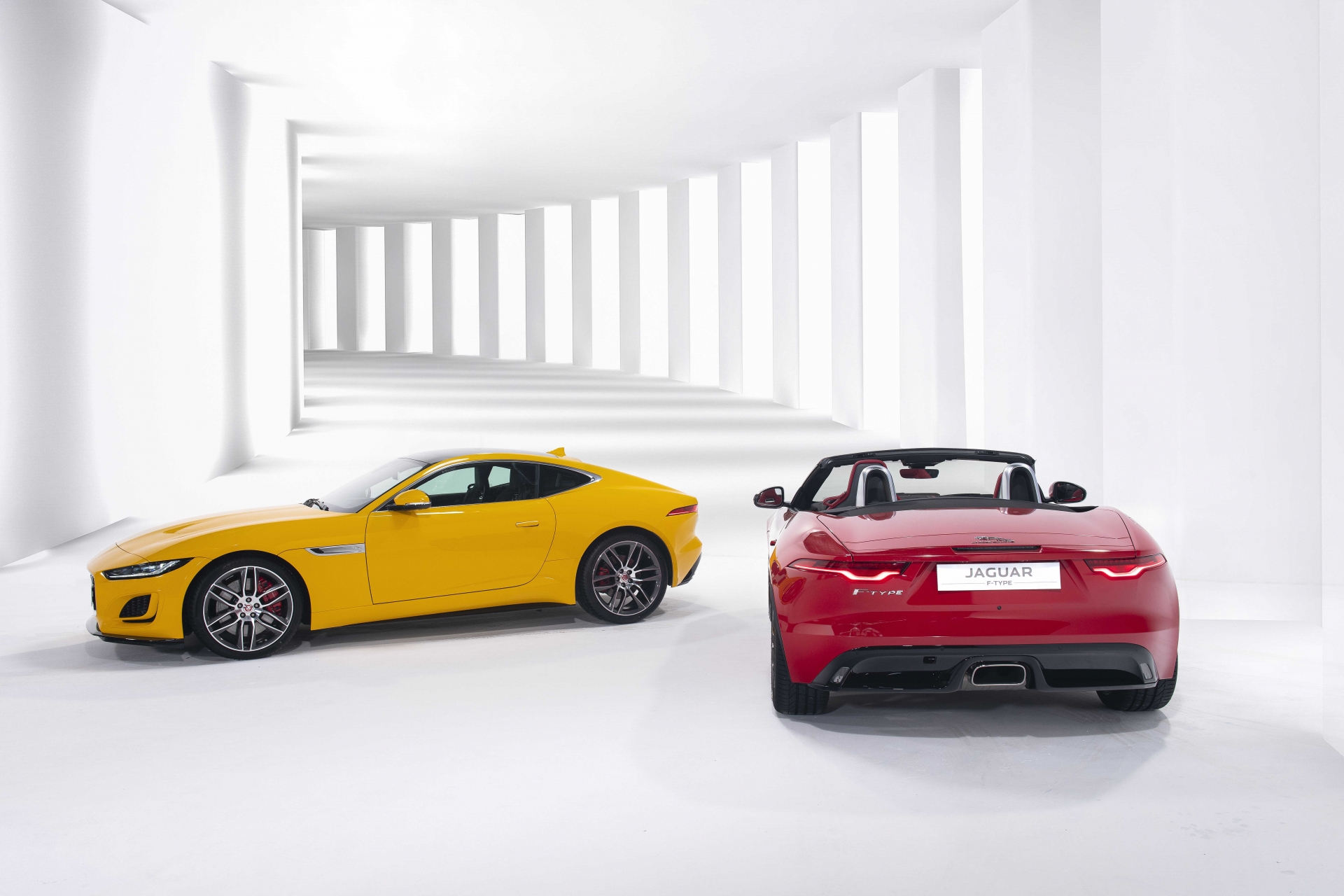 Jaguar F-TYPE 2021 về Việt Nam có giá từ 5,65 tỉ đồng Jaguar F-TYPE 2021 về Việt Nam có giá từ 5,65 tỉ đồng