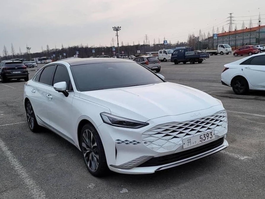 Hình thực tế Kia K8 mới ra mắt tại Hàn Quốc