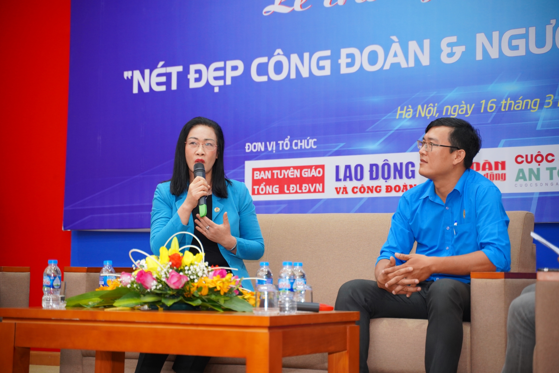 Tọa đàm “Nâng cao kỹ năng truyền thông cho cán bộ công đoàn cơ sở” Tọa đàm “Nâng cao kỹ năng truyền thông cho cán bộ công đoàn cơ sở”