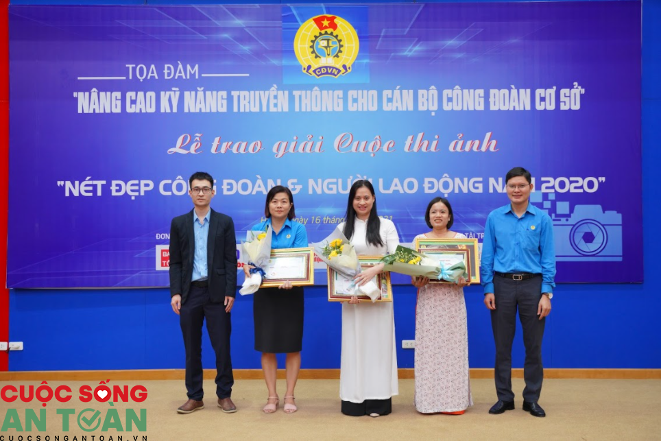 Kết quả cuộc thi ảnh “Nét đẹp Công đoàn và người lao động” Kết quả cuộc thi ảnh “Nét đẹp Công đoàn và người lao động”