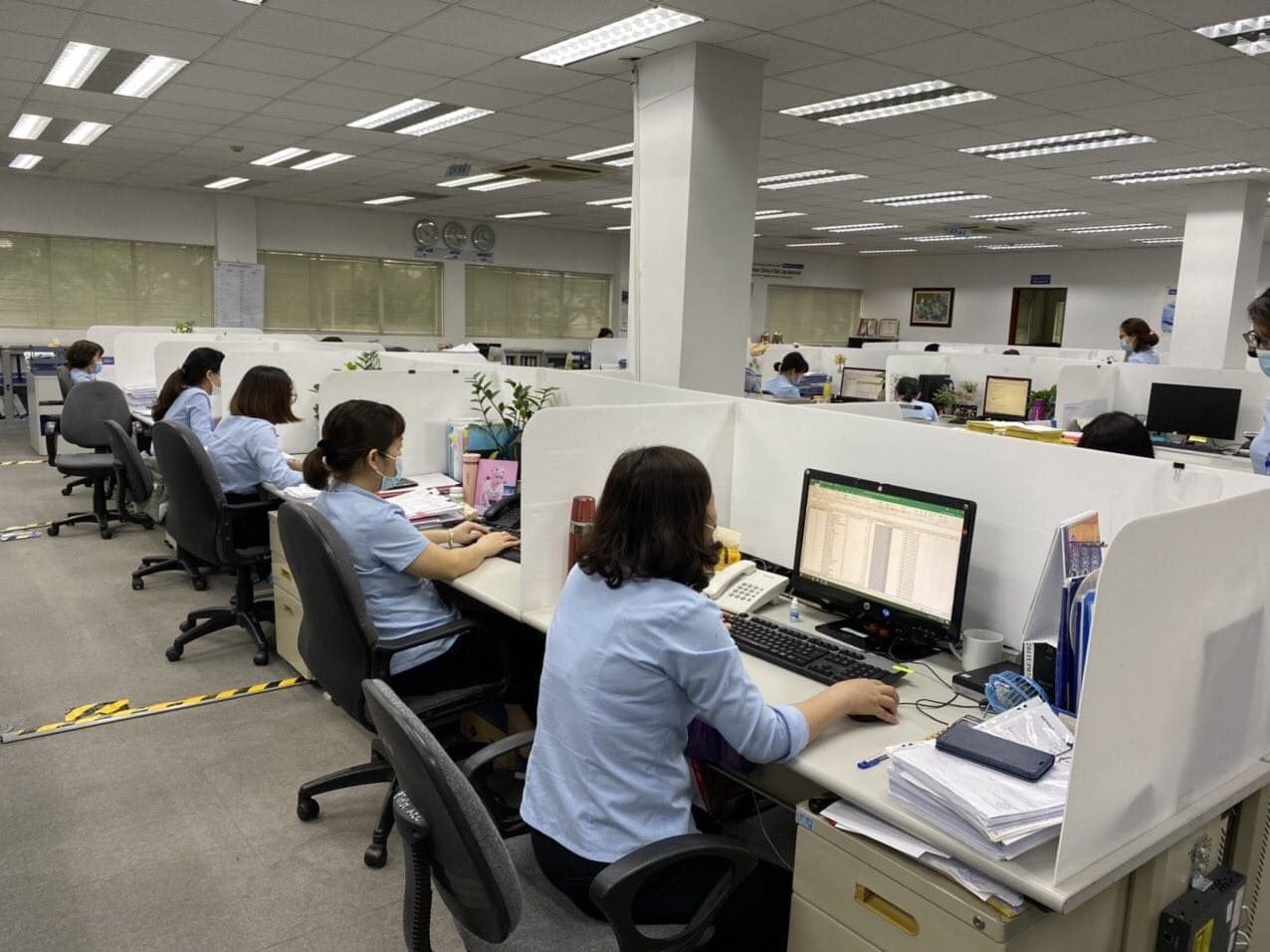 Đồng phục Công ty TNHH SUMIDENSO: “Màu của hòa bình, thân thiện và gần gũi”