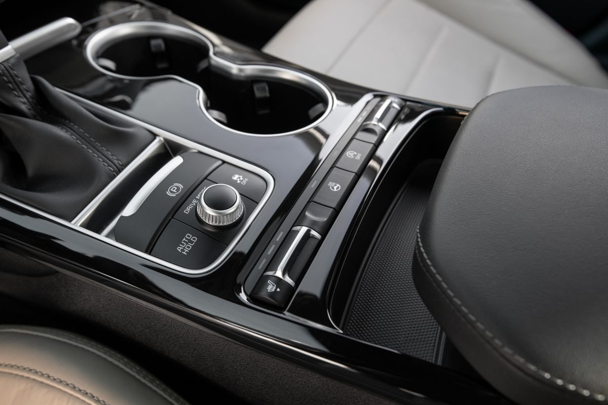 Kia Stinger 2022 ra mắt tại Mỹ