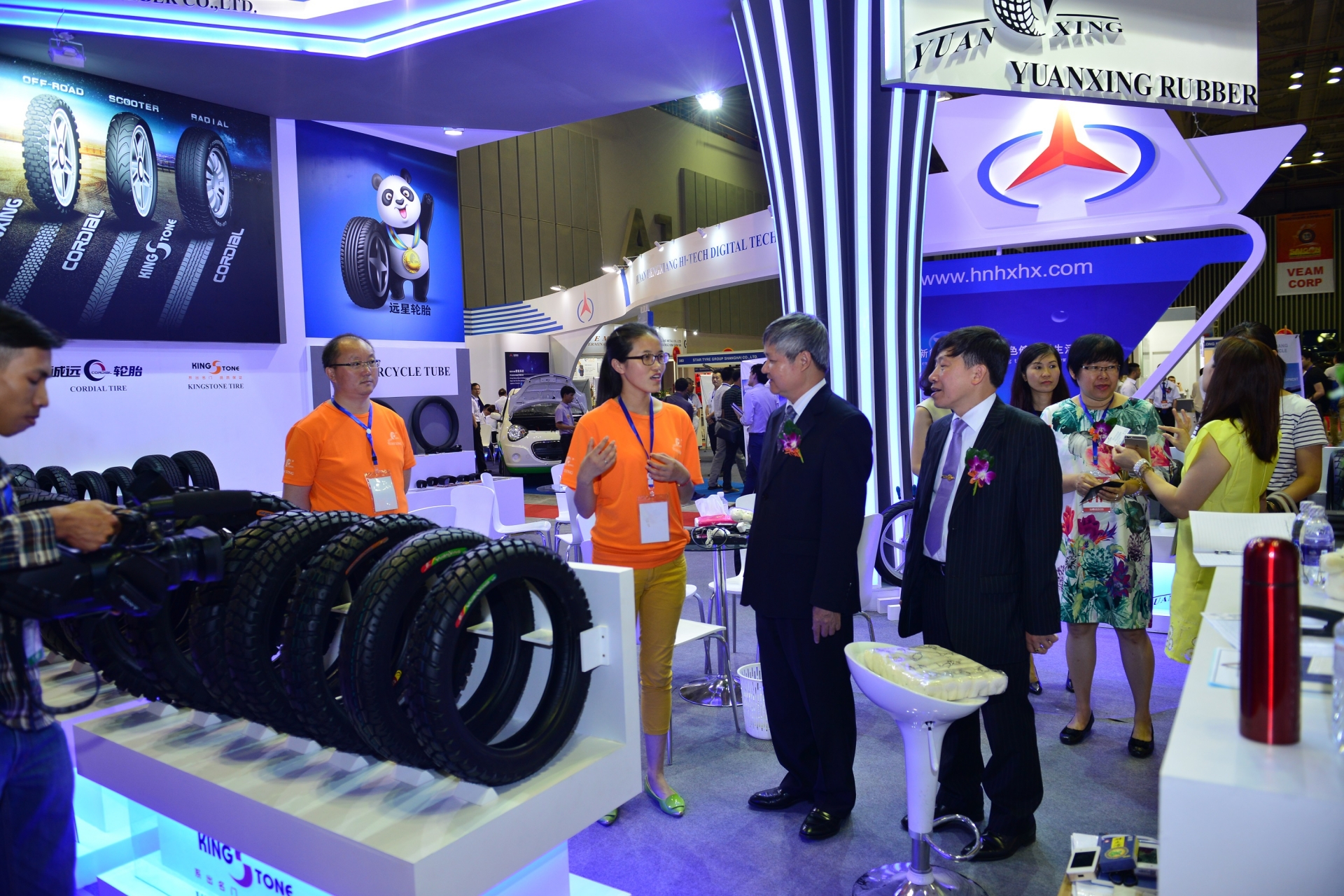 Autotech & Accessories 2021: Một triển lãm   hai nền tảng