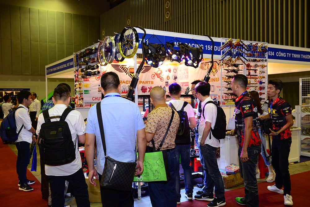 Autotech & Accessories 2021: Một triển lãm   hai nền tảng