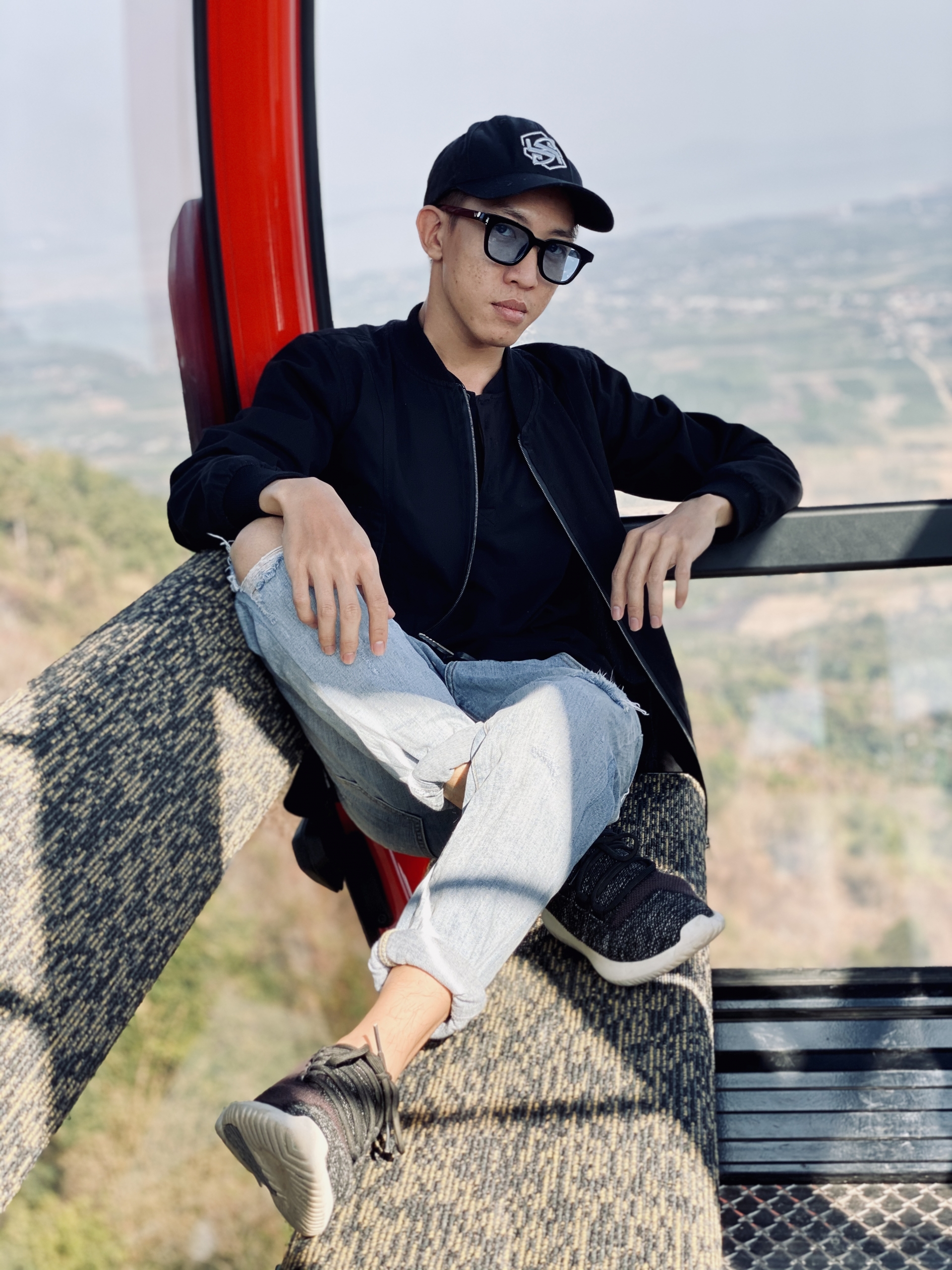 Chàng trai “luôn hướng về ánh mặt trời” trở thành quán quân “Trai xinh – Gái đẹp”