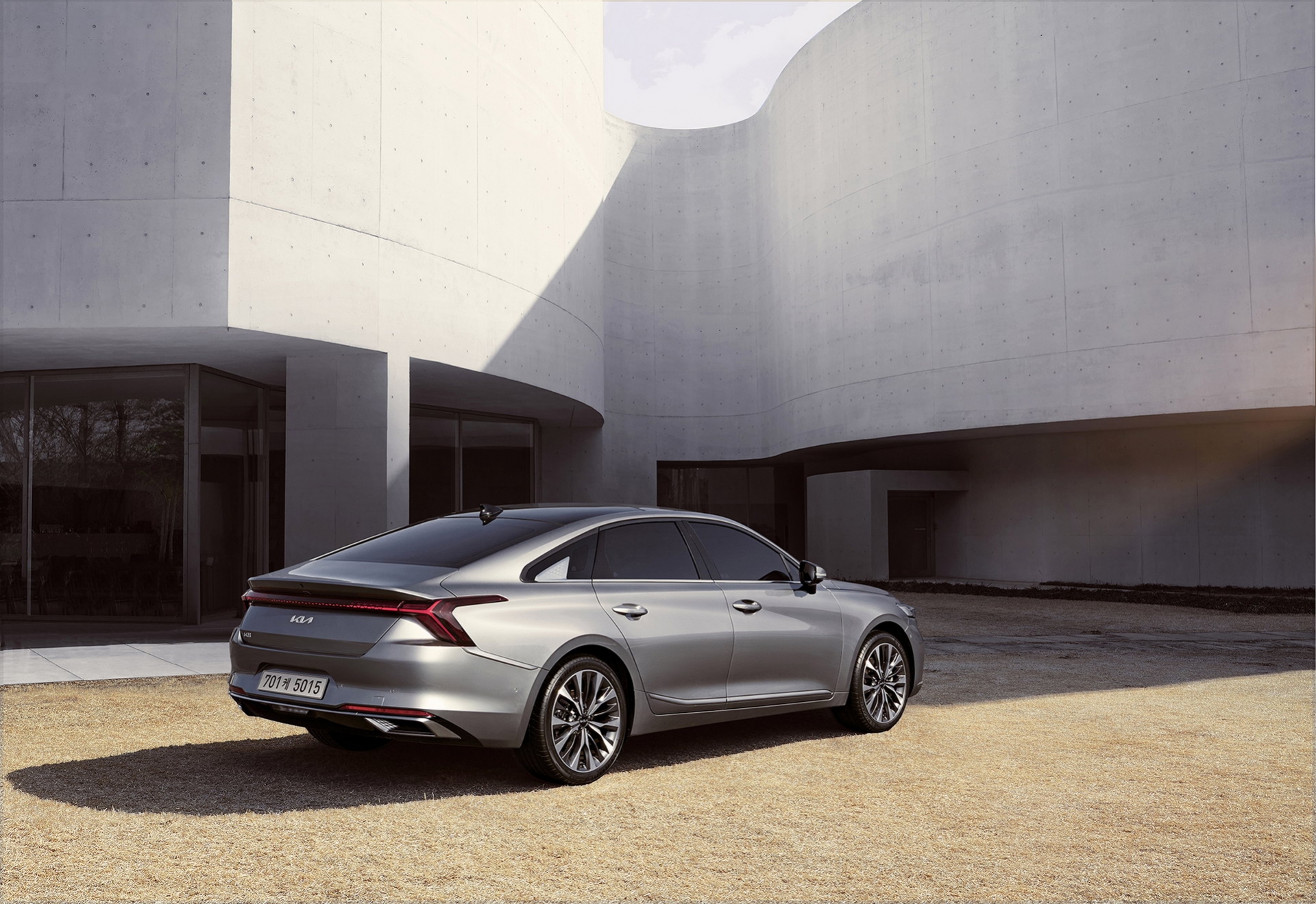 Kia K8 2022: Động cơ V6 3.5L công suất gần 300 mã lực Kia K8 2022: Động cơ V6 3.5L công suất gần 300 mã lực