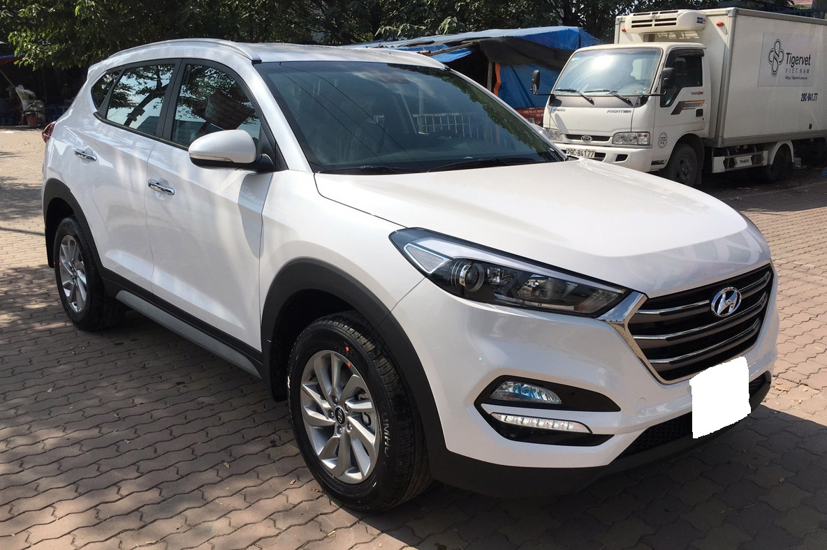 600 triệu nên chọn Mitsubishi Outlander hay Hyundai Tucson?