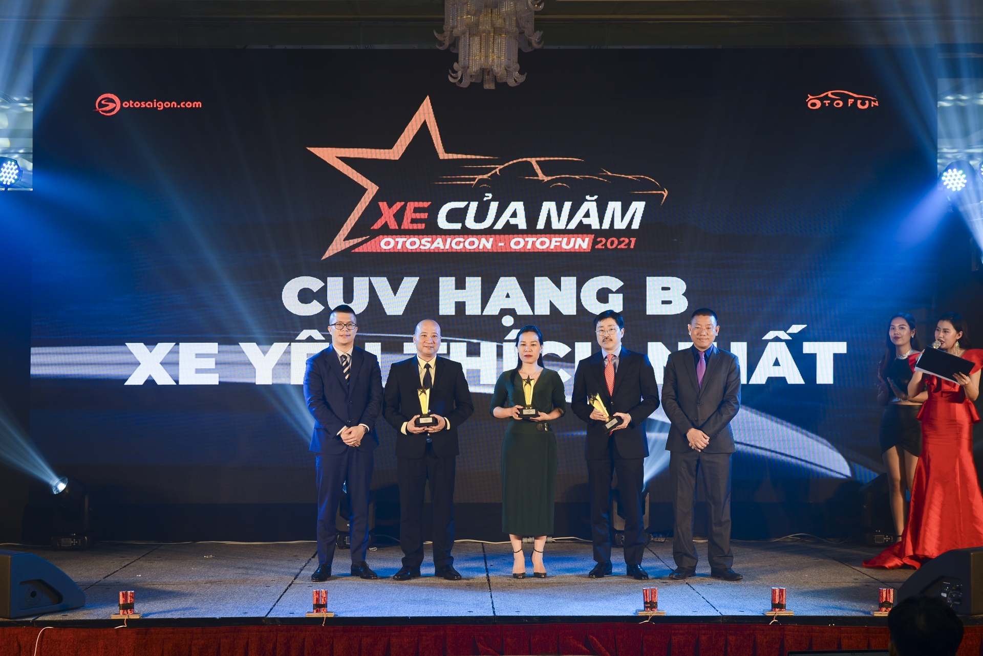 Kia Sorento giành danh hiệu XE CỦA NĂM 2021 Kia Sorento giành danh hiệu XE CỦA NĂM 2021