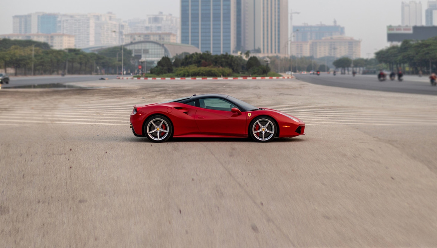 Thủ đô Hà Nội qua góc nhìn Ferrari thu do ha noi qua goc nhin ferrari
