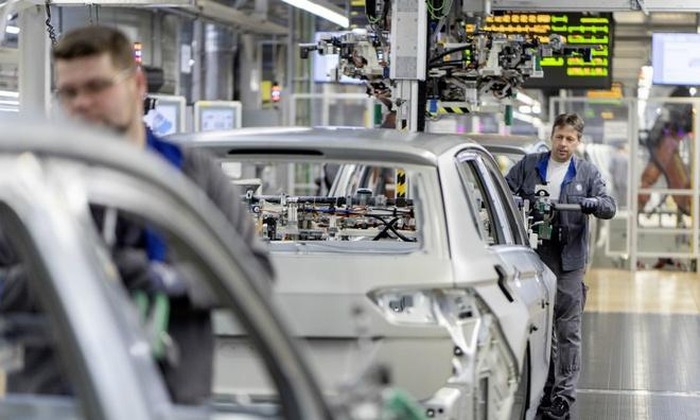 covid 19 co the khien nganh o to mat hon 100 ty usd