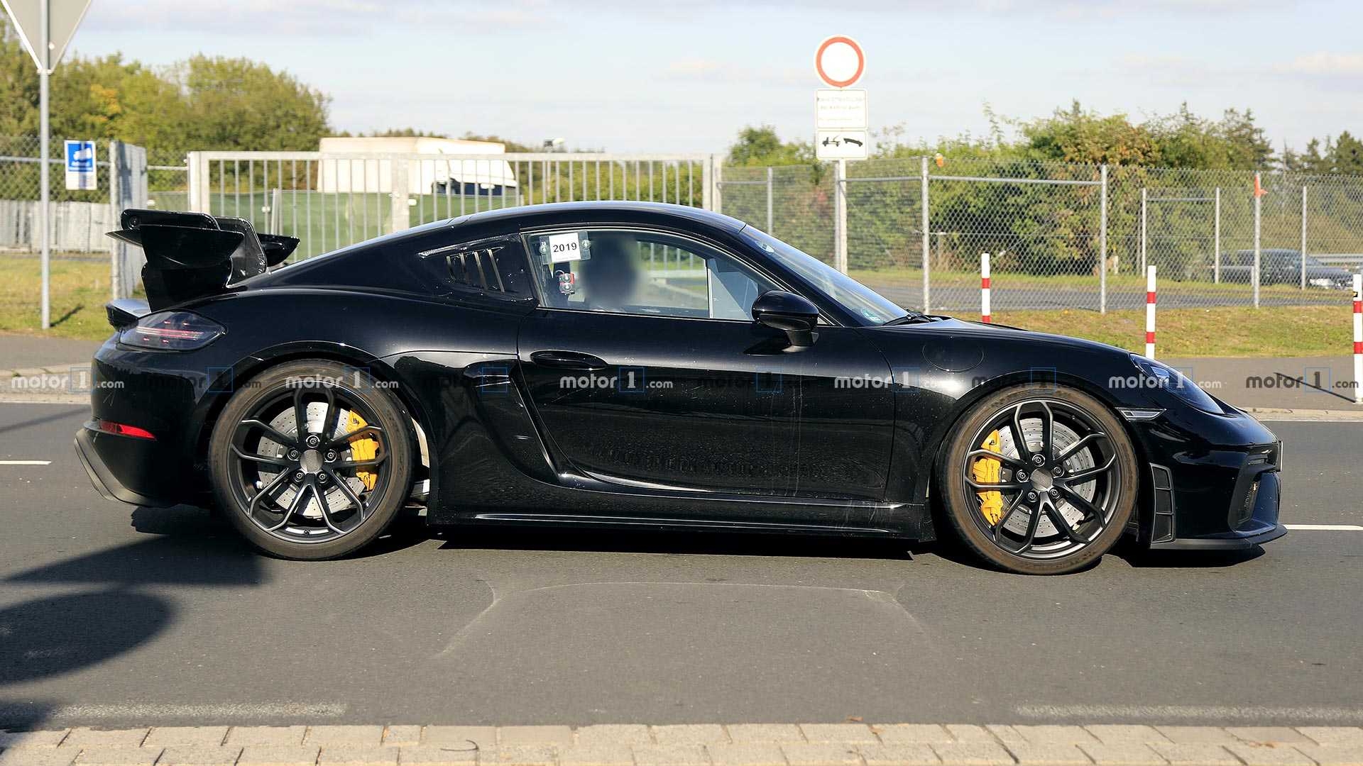 porsche 718 cayman gt4 rs co the ma nh to i hon 500 ma lu c