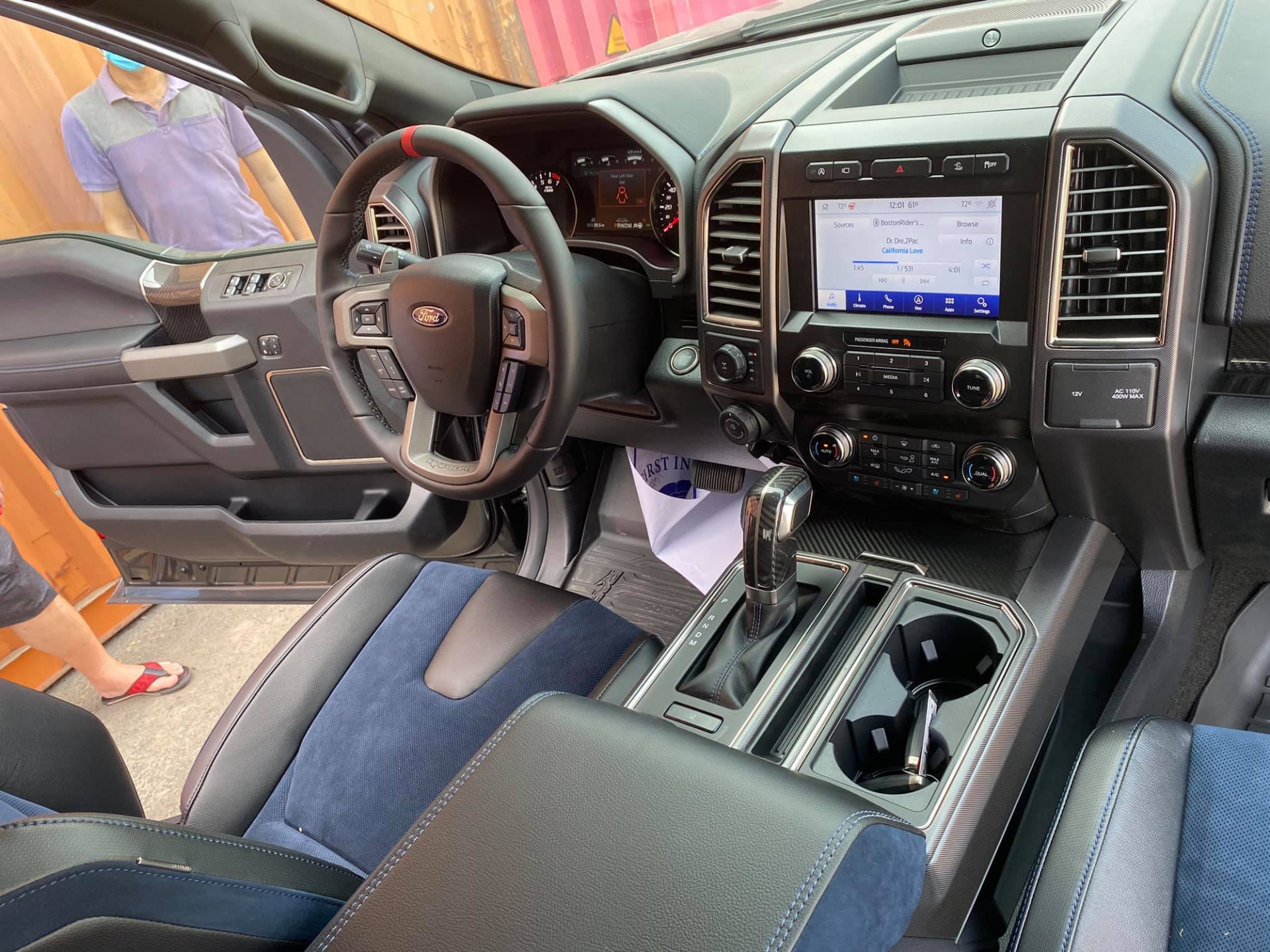 ford f150 raptor cua mo nguoc dau tien tai viet nam