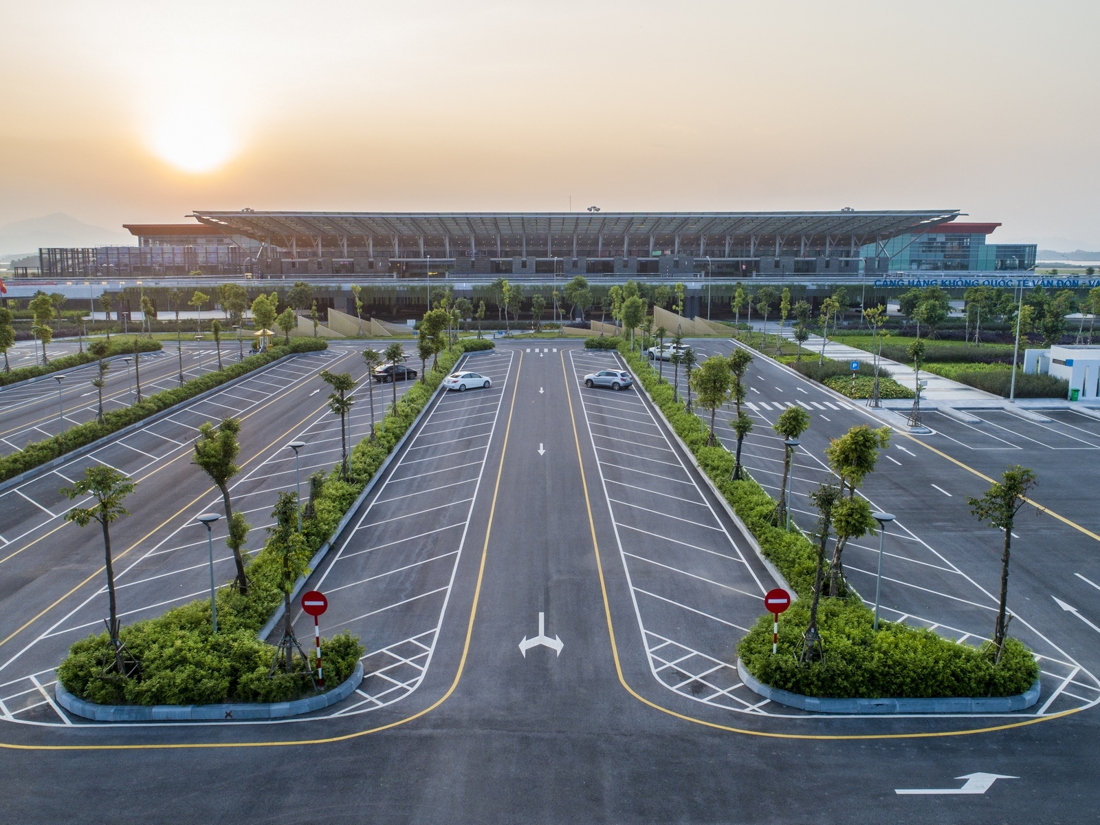 Sân bay Vân Đồn: Bài toán kinh doanh song hành cùng trách nhiệm xã hội san bay van don bai toan kinh doanh song hanh cung trach nhiem xa hoi