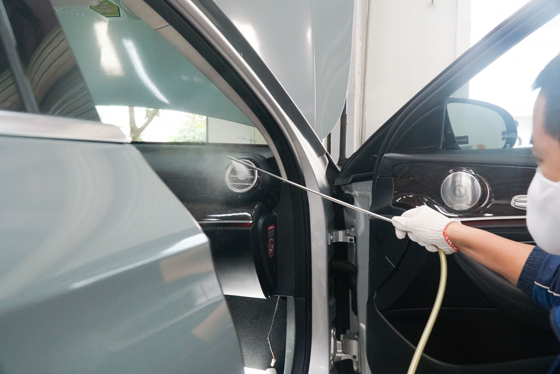 Vệ sinh hệ thống điều hòa và khử khuẩn khoang lái hiệu quả ve sinh he thong dieu hoa va khu khuan khoang lai hieu qua