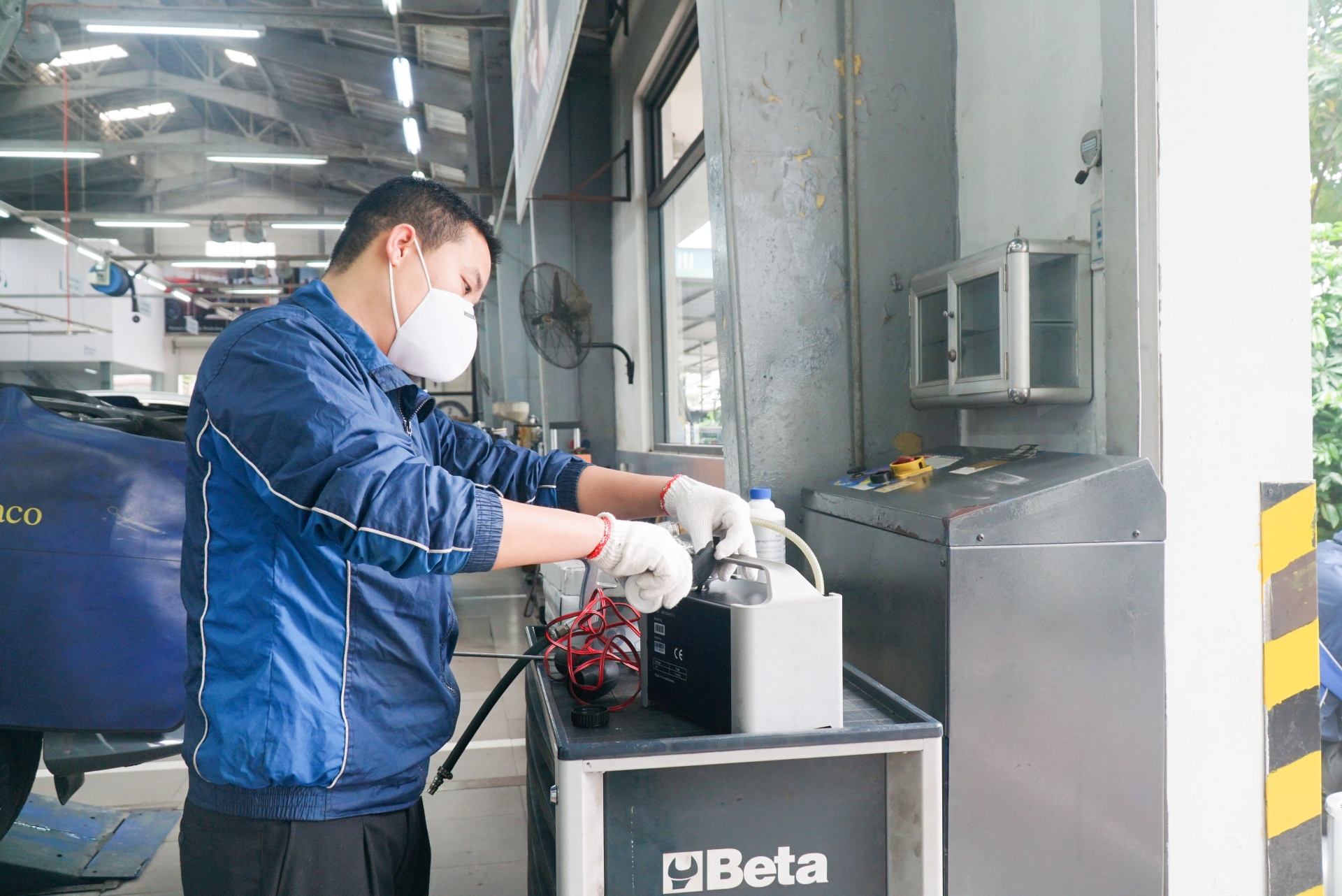 Vệ sinh hệ thống điều hòa và khử khuẩn khoang lái hiệu quả ve sinh he thong dieu hoa va khu khuan khoang lai hieu qua