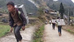 trao tang 1 tan gao cho trung doan 924 tai tien giang