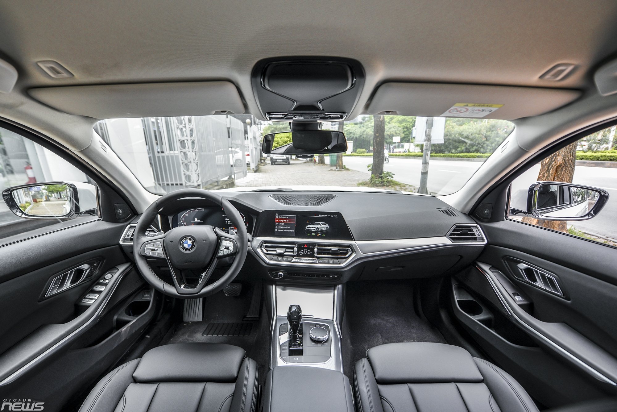 bmw 3 series ra mat phien ban moi gia ban chua duoc tiet lo