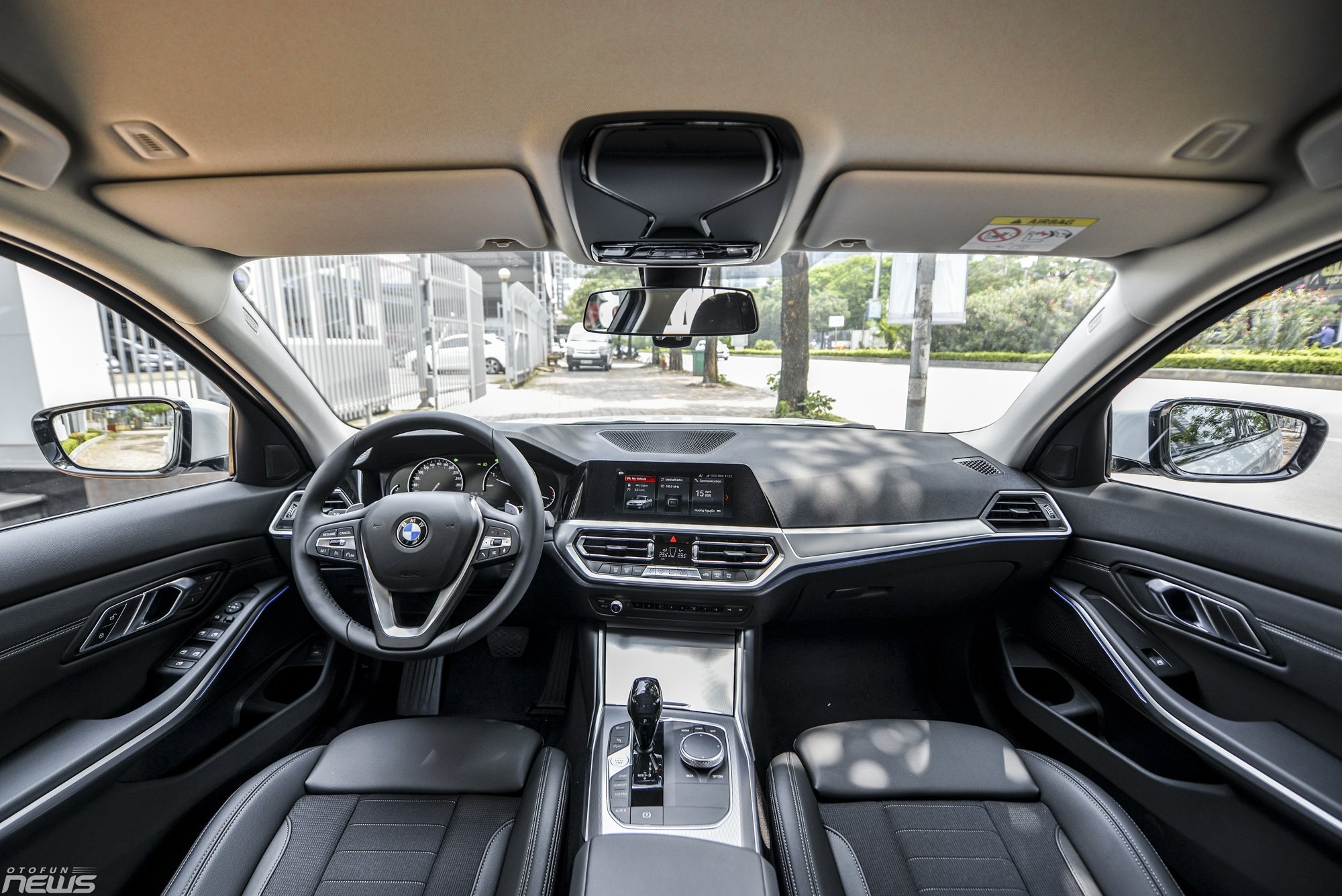 bmw 3 series ra mat phien ban moi gia ban chua duoc tiet lo