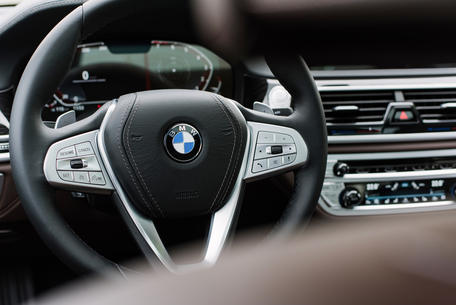 7 điểm nhấn tạo nên đẳng cấp của BMW 7 Series 7 điểm nhấn tạo nên đẳng cấp của BMW 7 Series