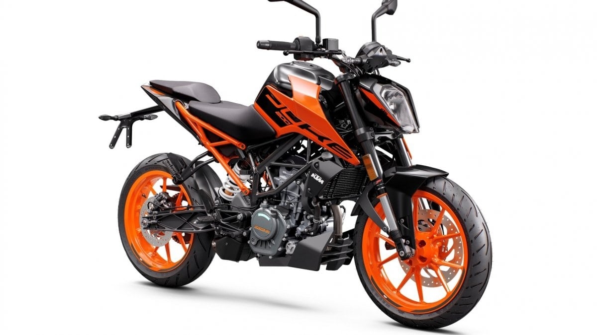 KTM 200 Duke 2021 ra mắt tại Malaysia, chuẩn bị về Việt Nam KTM 200 Duke 2021 ra mắt tại Malaysia, chuẩn bị về Việt Nam
