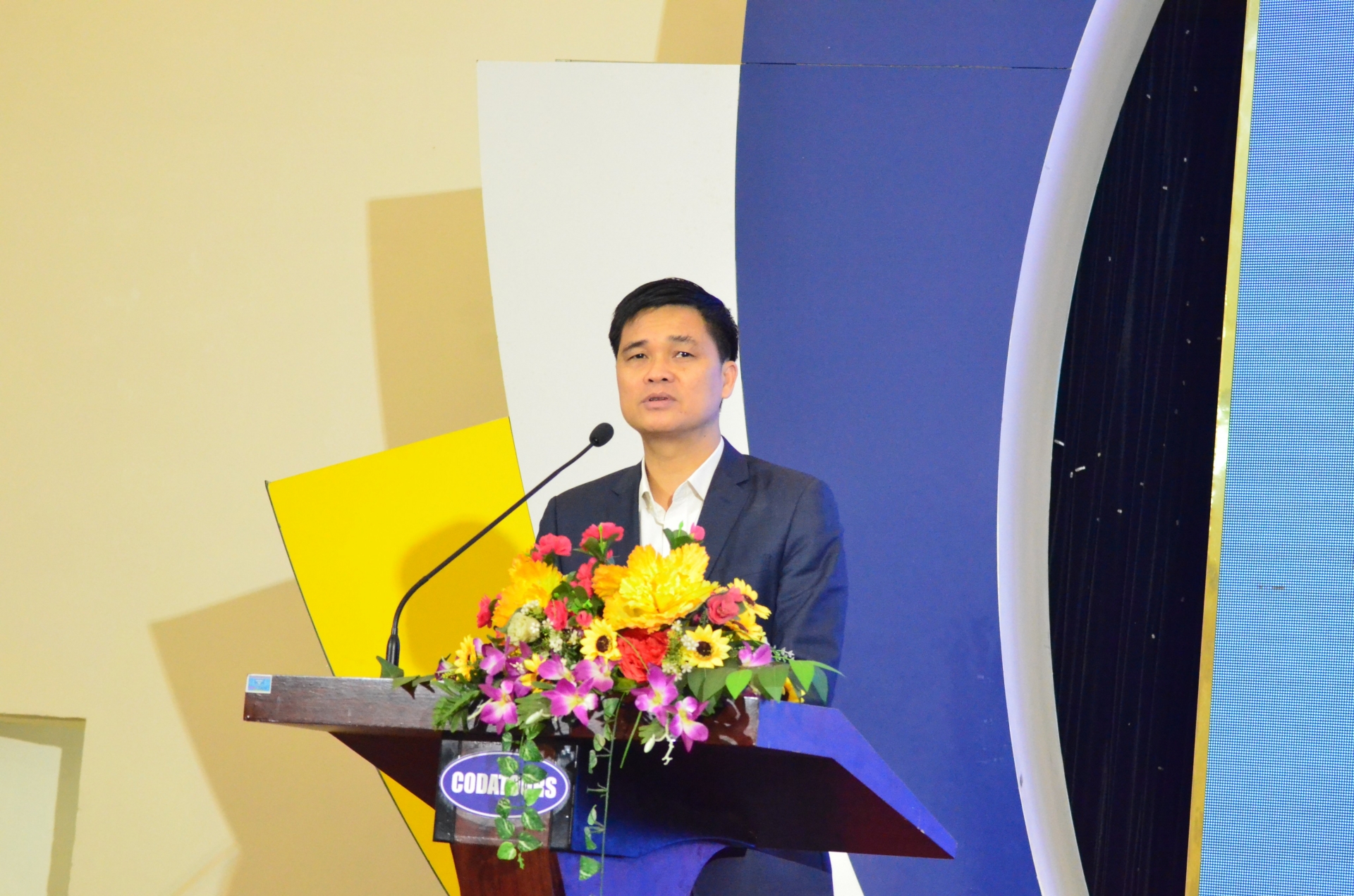 Tọa đàm "Nâng cao kỹ năng thương lượng, đàm phán cho cán bộ công đoàn cơ sở" Tọa đàm "Nâng cao kỹ năng thương lượng, đàm phán cho cán bộ công đoàn cơ sở"