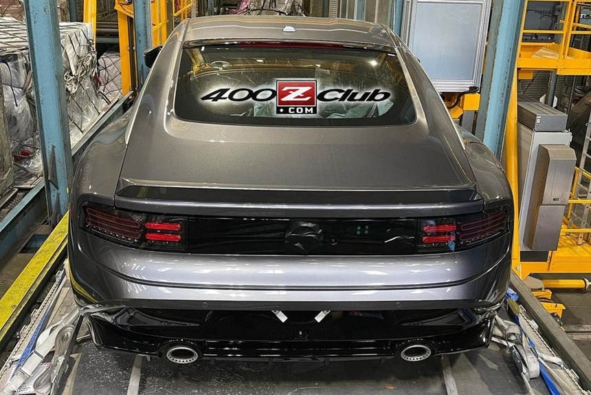 Lộ hình ảnh thực tế của mẫu xe thể thao Nissan Z Lộ hình ảnh thực tế của mẫu xe thể thao Nissan Z