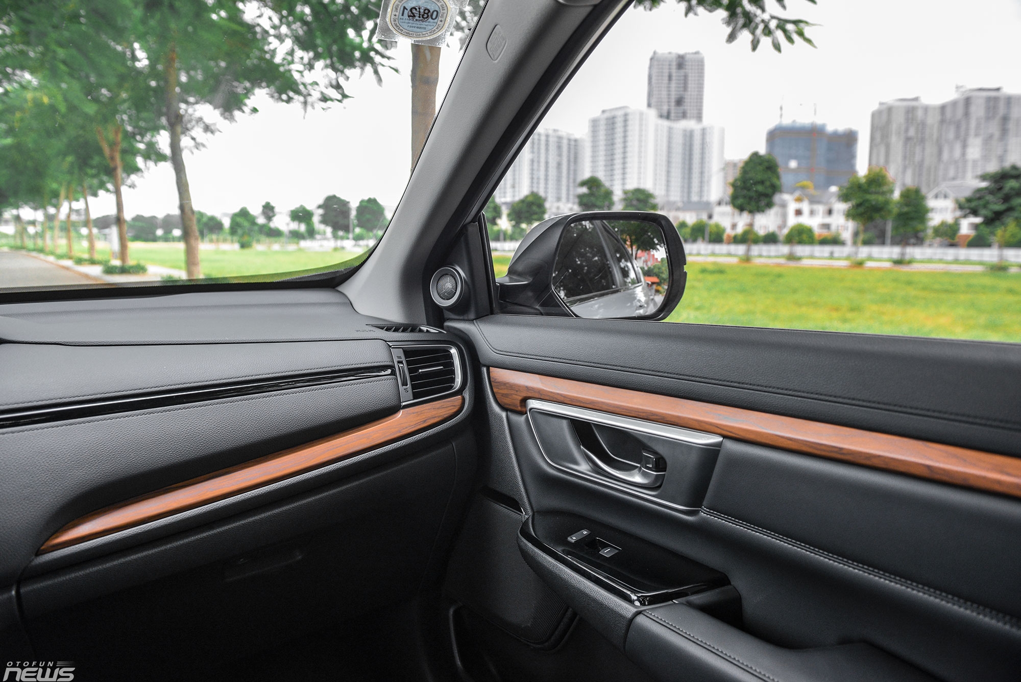 Cận cảnh Honda CR V phiên bản đặc biệt