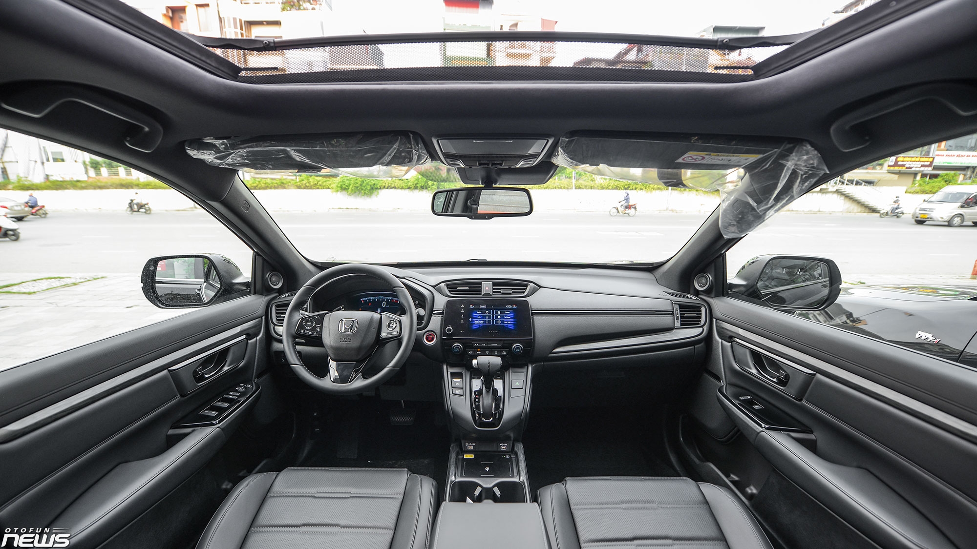 Cận cảnh Honda CR V phiên bản đặc biệt