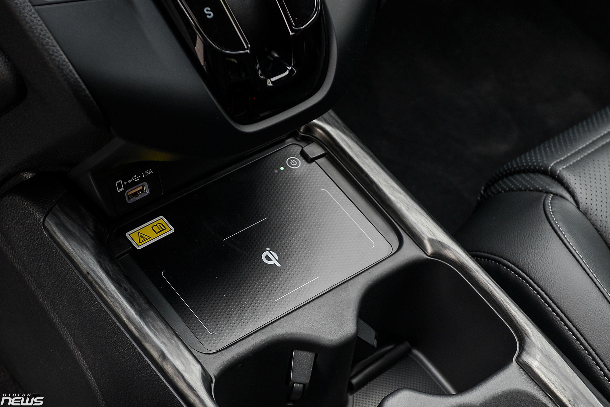 Cận cảnh Honda CR V phiên bản đặc biệt