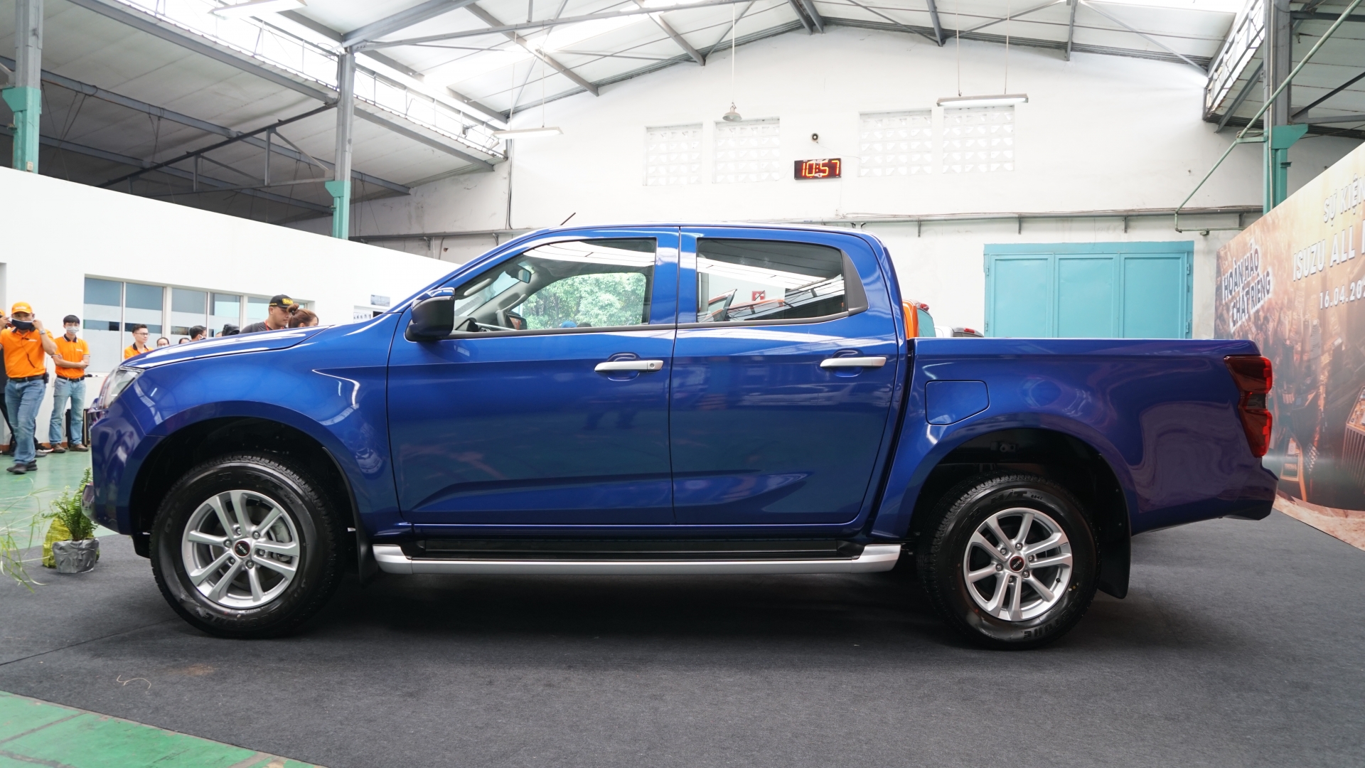 Isuzu D-max 2021 ra mắt tại Việt Nam với giá từ 630 triệu đồng