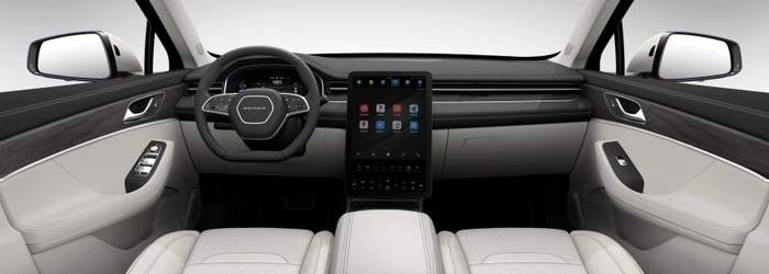 Huawei ra mắt ô tô điện đầu tiên