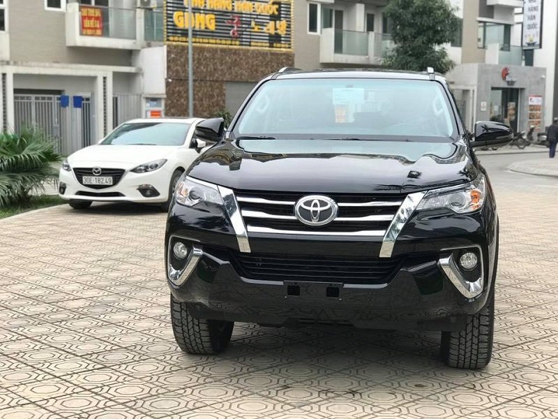 sang thang 5 gia o to van con giam sau sau ky dong bang do covid 19