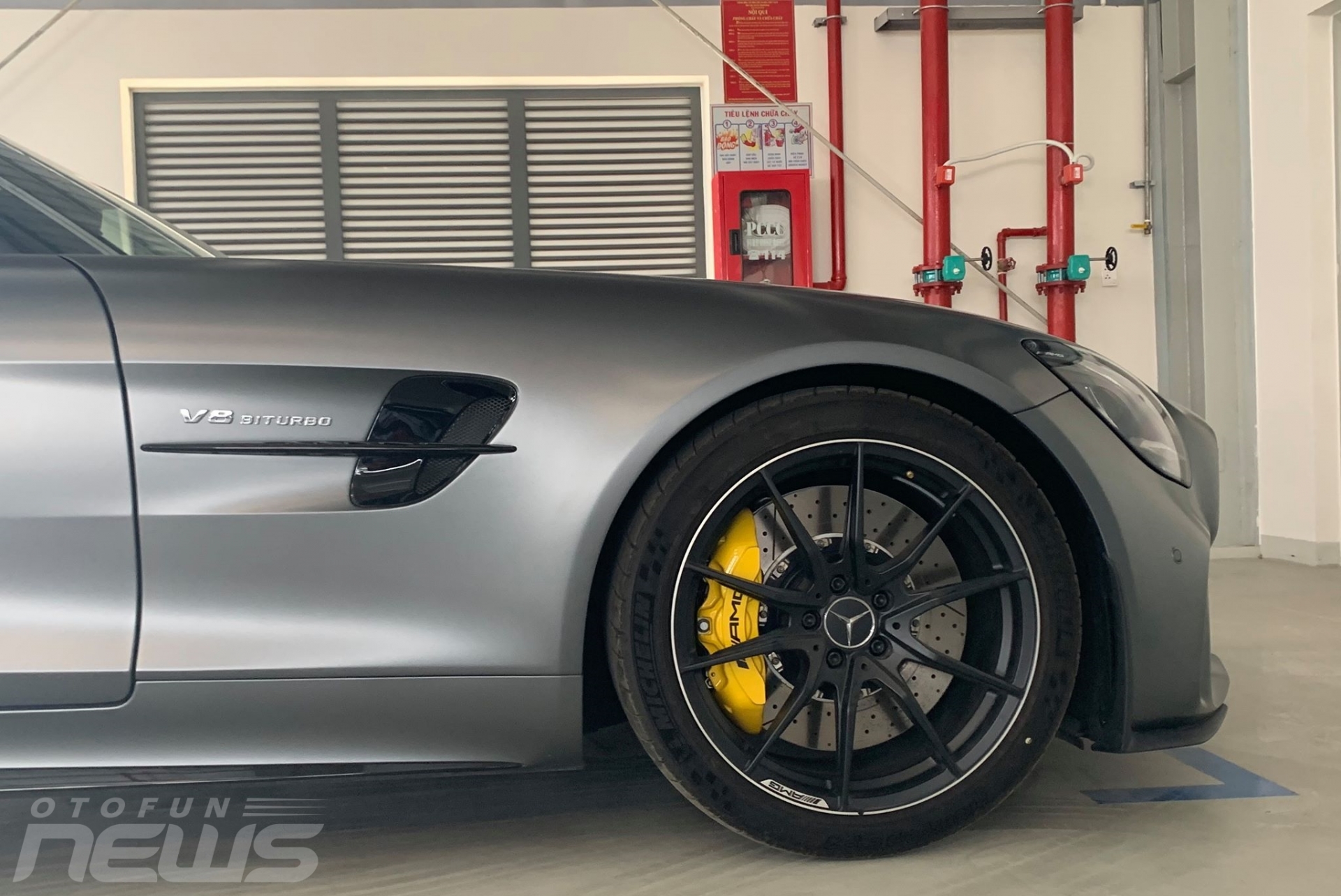 Mercedes-AMG GT R - "Mãnh thú" có giá chỉ 11,6 tỷ đồng mercedes amg gt r manh thu co gia chi 116 ty dong