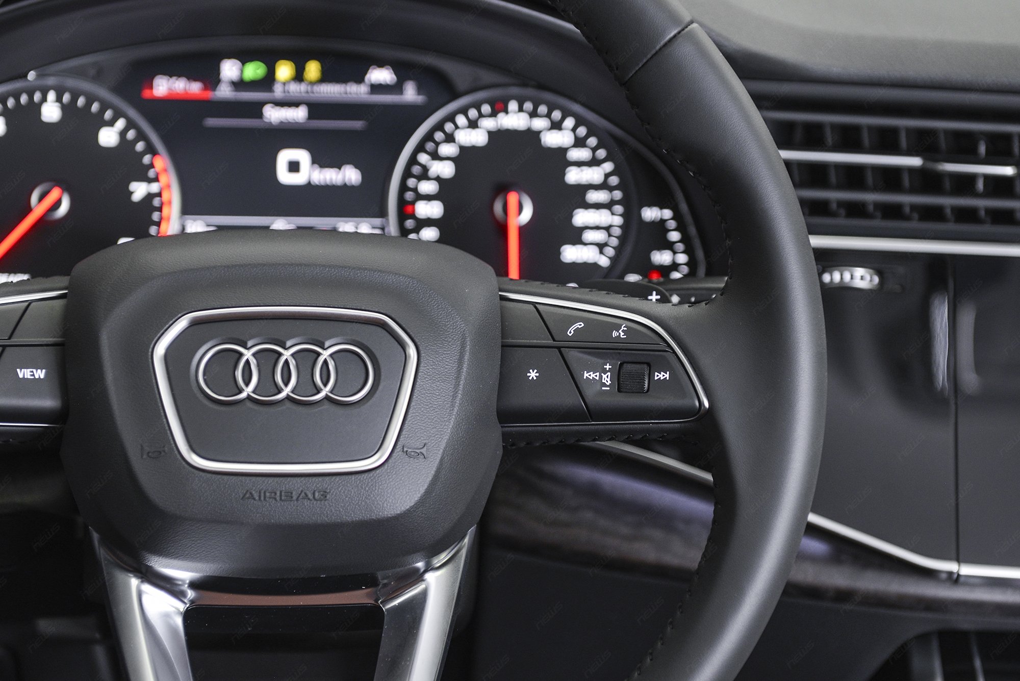 Audi Q7 ra mắt audi q7 ra mat