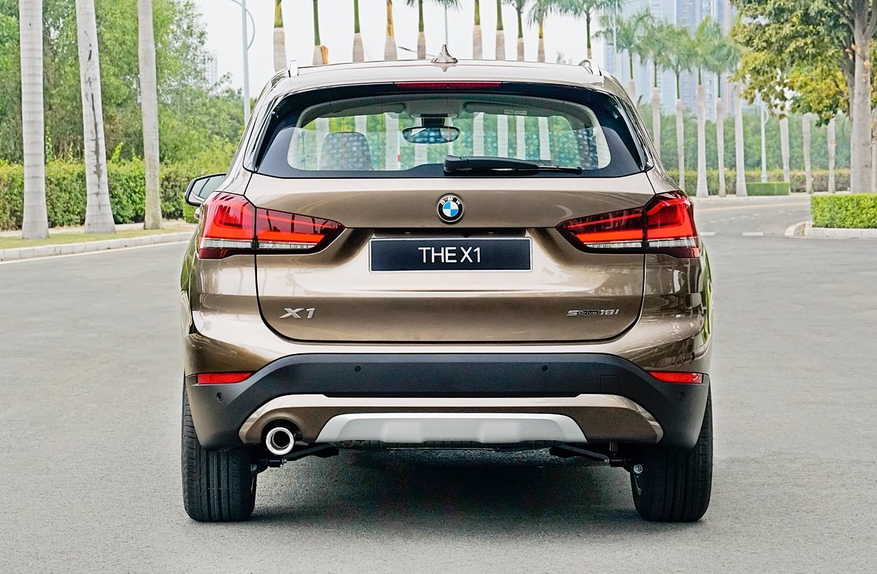 can canh bmw x1 2020 gia 18 ty dong