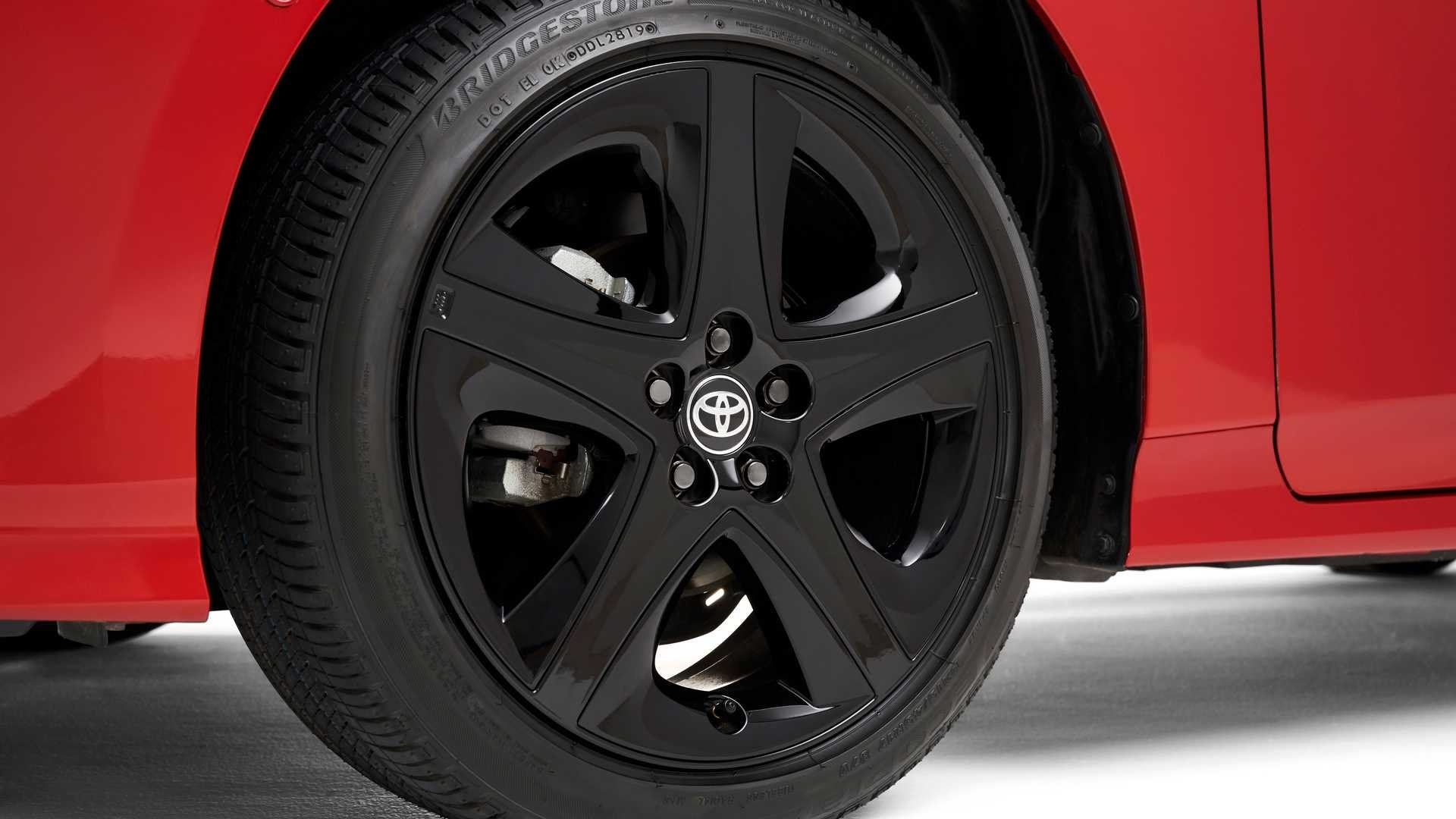 toyota prius phien ban gioi han ky niem 20 nam xe hybrid