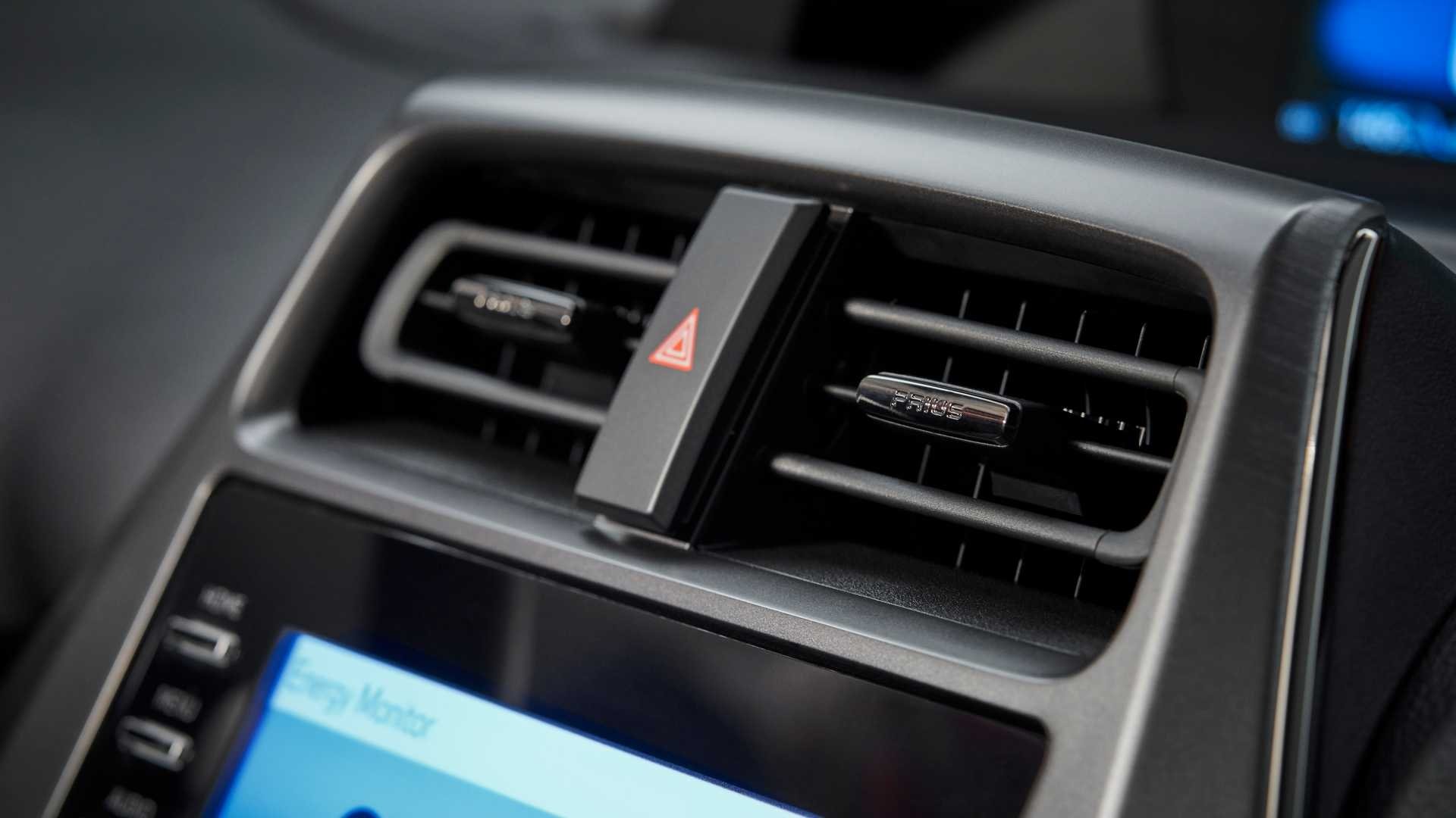 toyota prius phien ban gioi han ky niem 20 nam xe hybrid