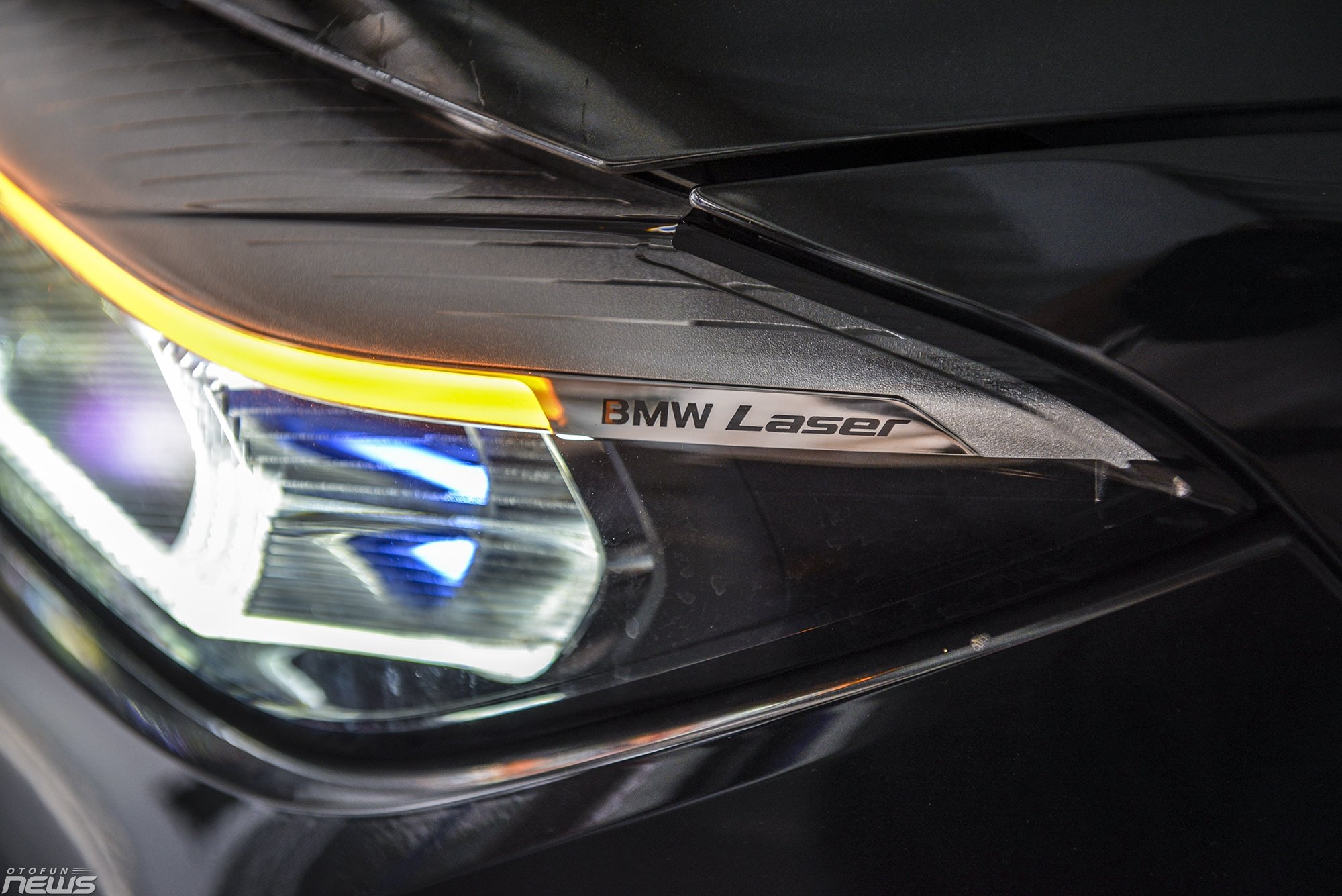 bmw 740li pure excellence sedan hang sang cho nhung ong chu dich thuc