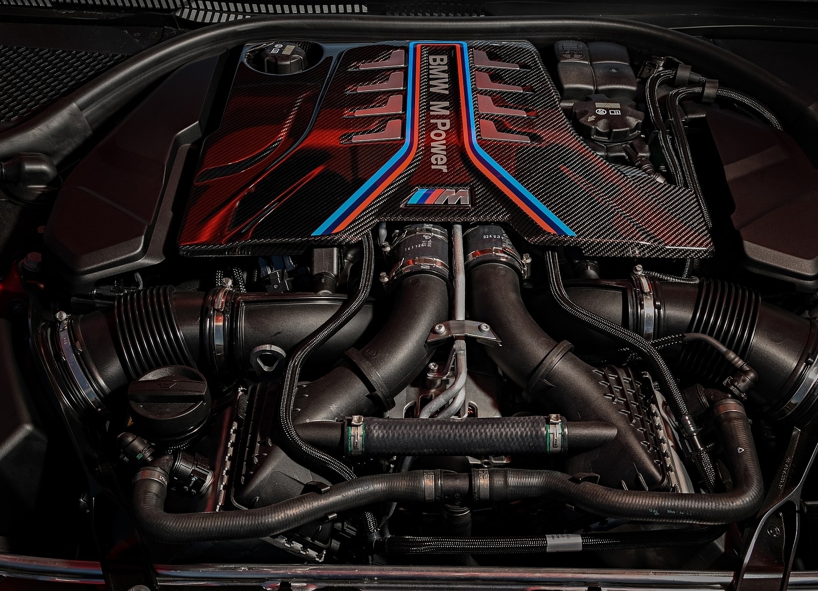 bmw m8 competition sap duoc ban o viet nam voi gia 13 ty dong