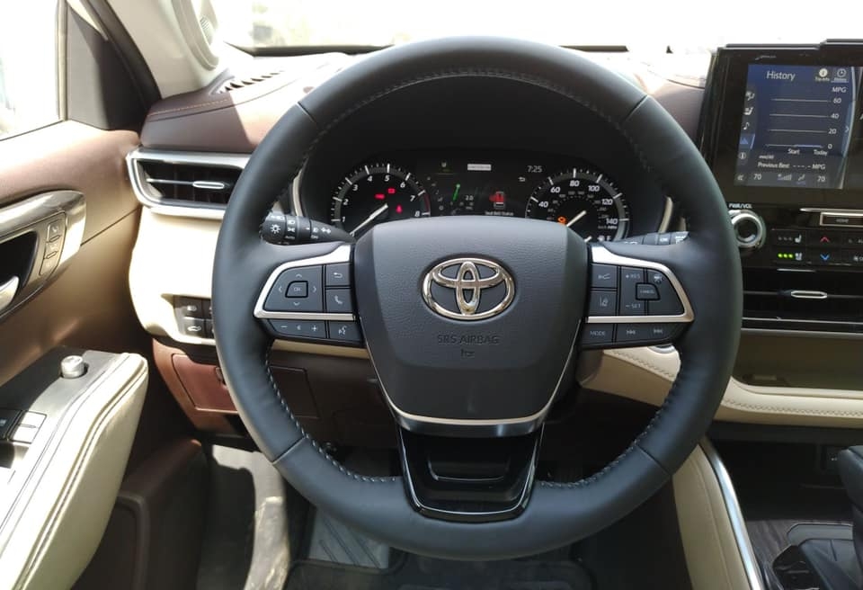 can canh toyota highlander limited 2020 dau tien den viet nam