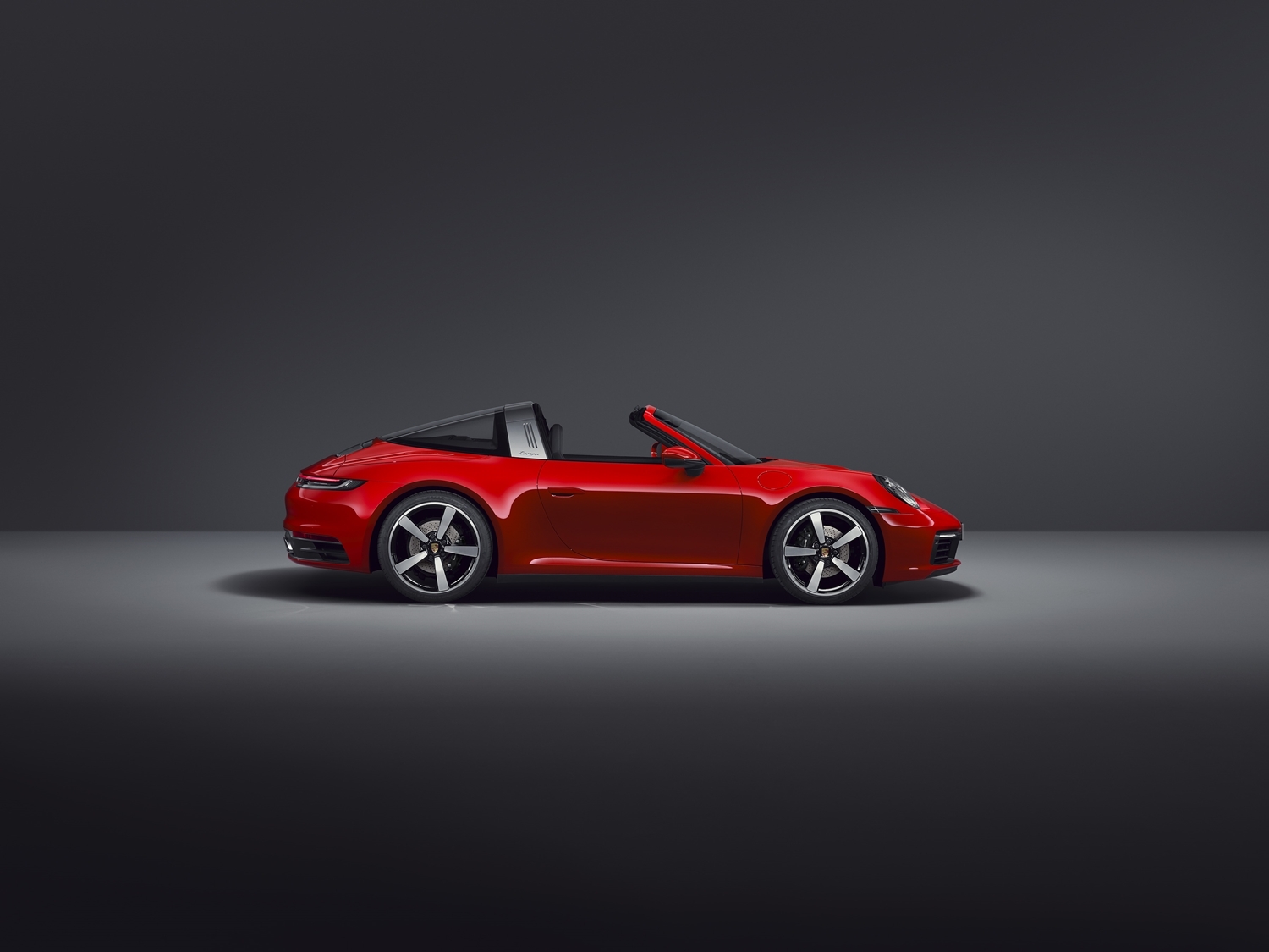 Porsche 911 Targa ra mắt, công suất 380 - 445 mã lực porsche 911 targa ra mat cong suat 380 445 ma luc