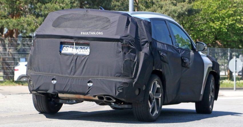 hyundai tucson 2021 bi phat hien chay thu o chau au