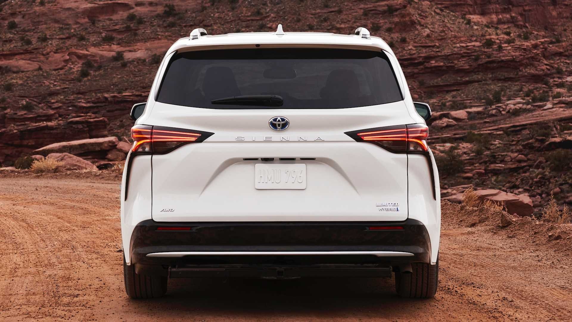 Toyota Sienna 2021 ra mắt, bổ sung phiên bản động cơ hybrid toyota sienna 2021 ra mat bo sung phien ban dong co hybrid