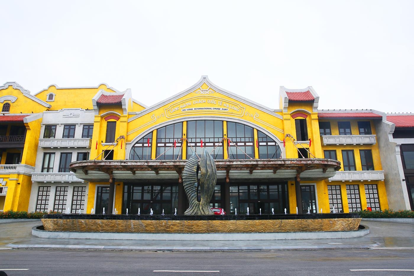 Một năm hoạt động, bến nội địa tại Cảng tàu khách quốc tế Hạ Long “lột xác” ra sao? Một năm hoạt động, bến nội địa tại Cảng tàu khách quốc tế Hạ Long “lột xác” ra sao?