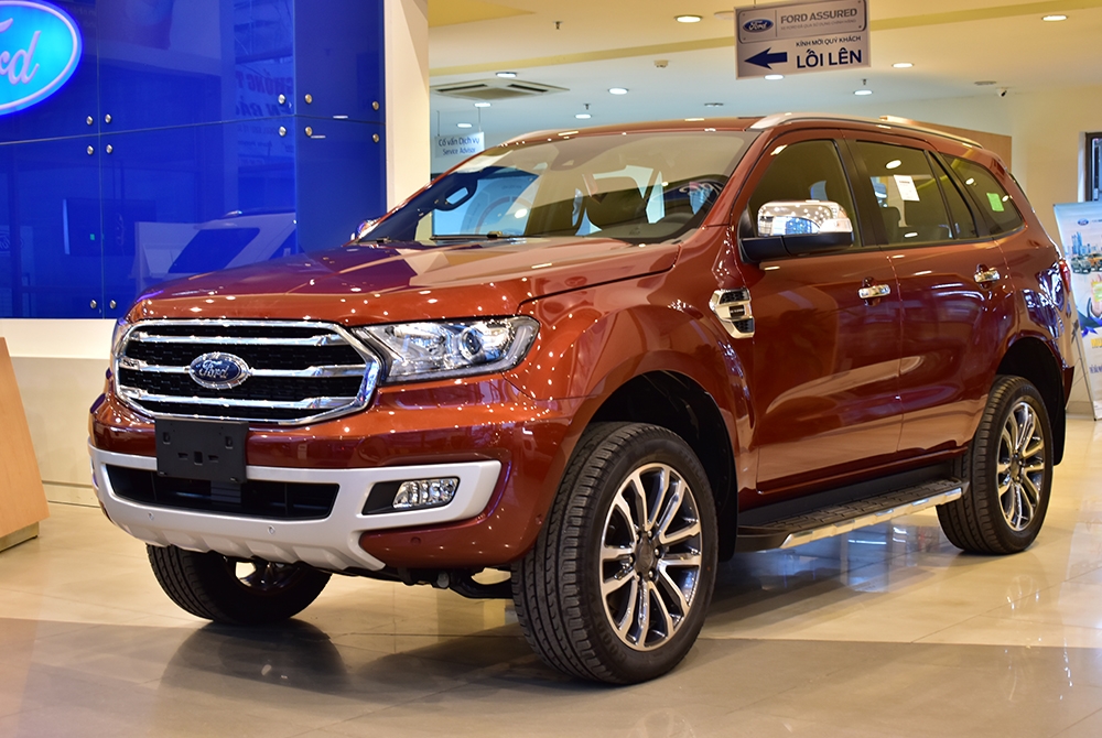 Ford Việt Nam nhận lỗi vụ ôtô bị 'chảy dầu' ford viet nam nhan loi vu oto bi chay dau