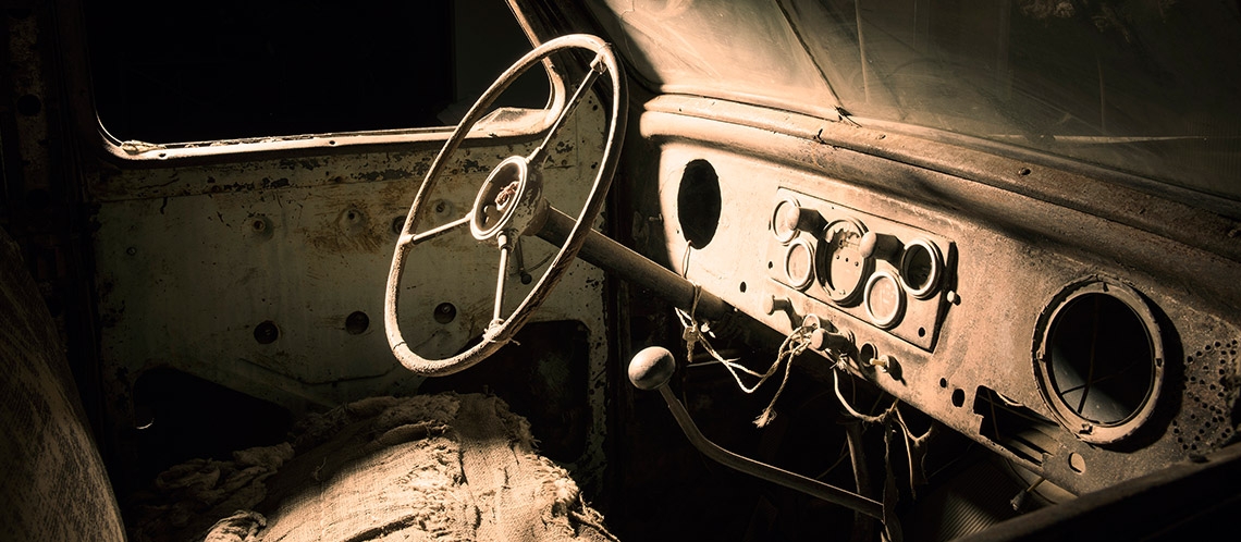 co the ban chua biet chiec xe hoi dau tien cua toyota aa co vo lang ben tay trai