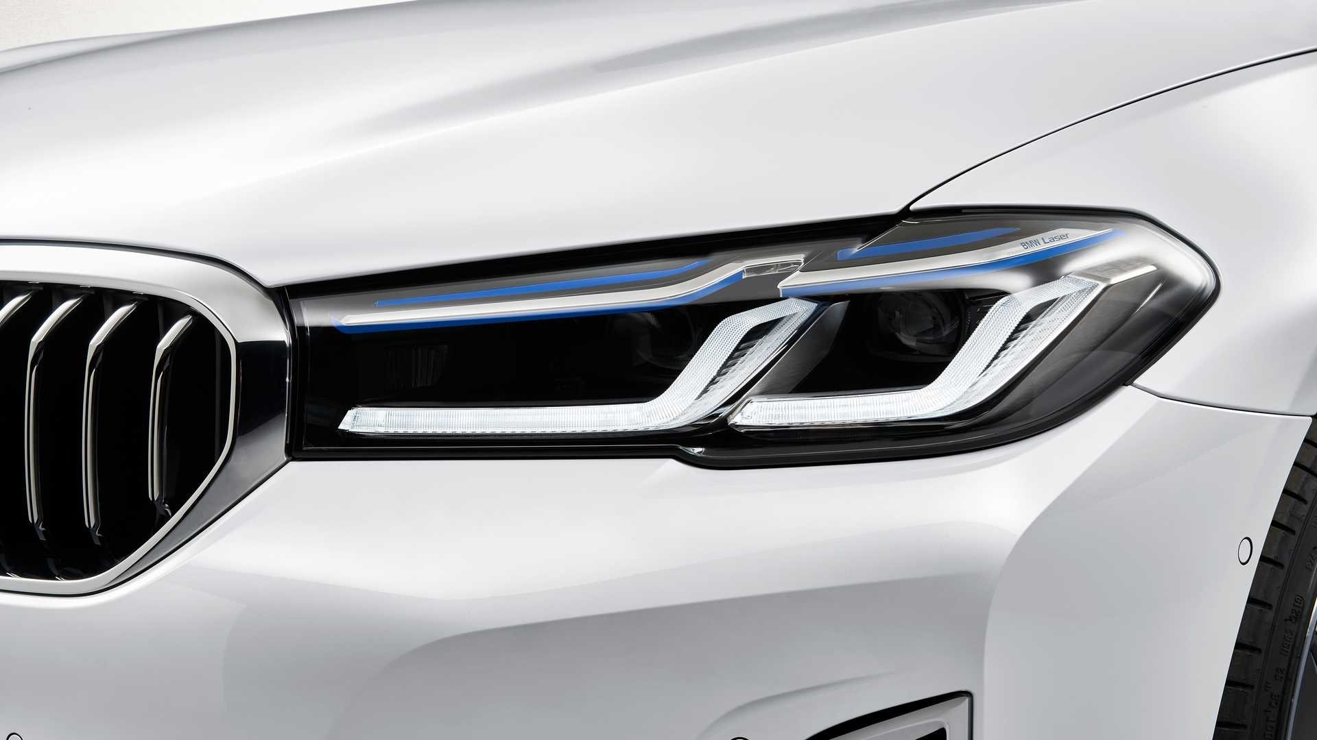 Ra mắt BMW 5-Series mới, thêm phiên bản hybrid, giá bán từ 54.200 USD ra mat bmw 5 series moi them phien ban hybrid gia ban tu 54200 usd