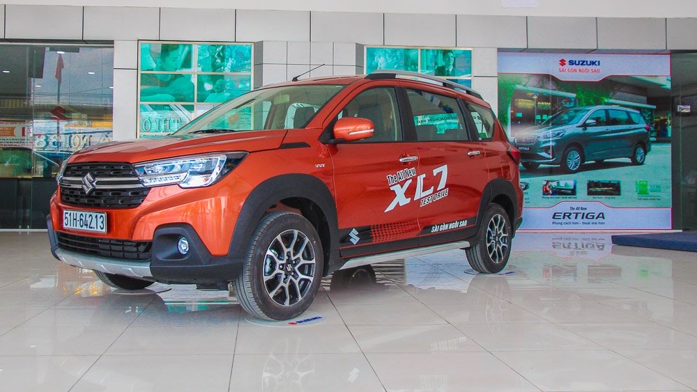 Cận cảnh tân binh Suzuki XL7 can canh tan binh suzuki xl7