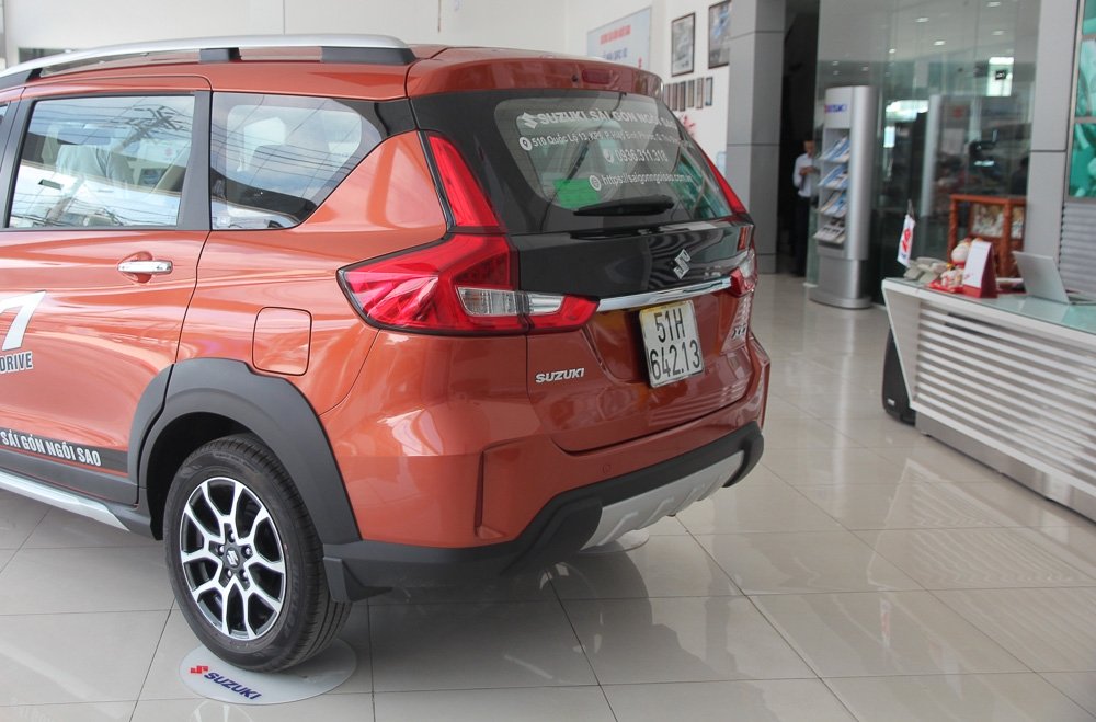 Cận cảnh tân binh Suzuki XL7 can canh tan binh suzuki xl7
